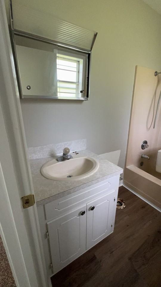1416 Camelia Dr - Photo 4 of 6