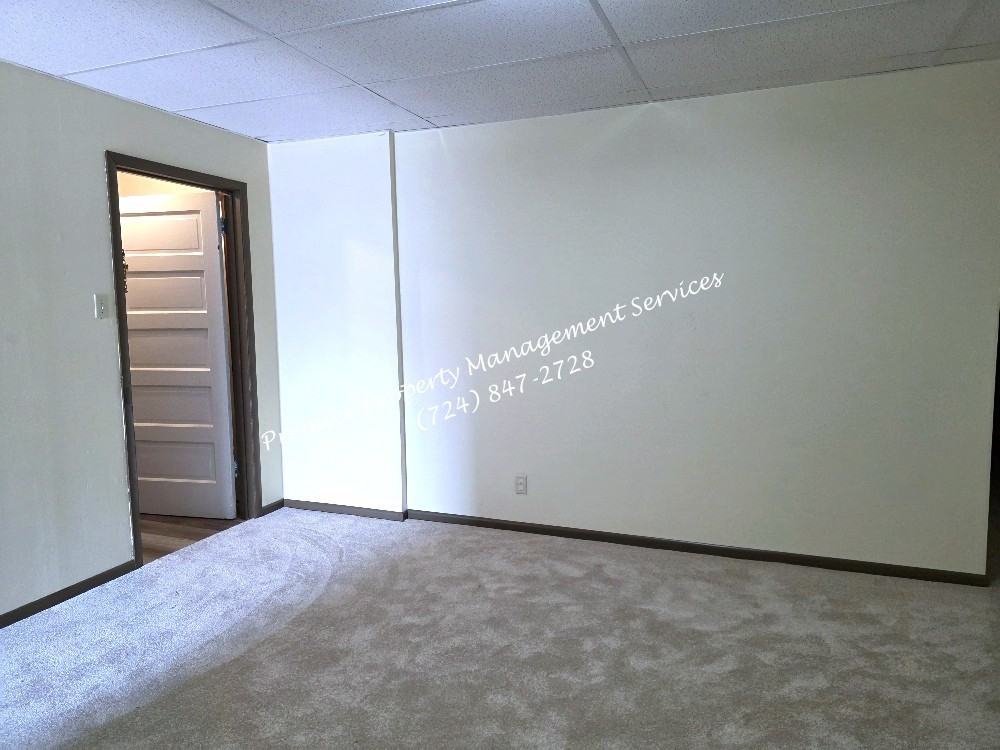 220 5th St (Ellwood City) - Photo 4 of 13