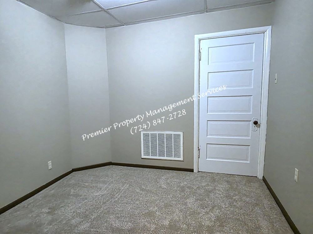 220 5th St (Ellwood City) - Photo 5 of 13