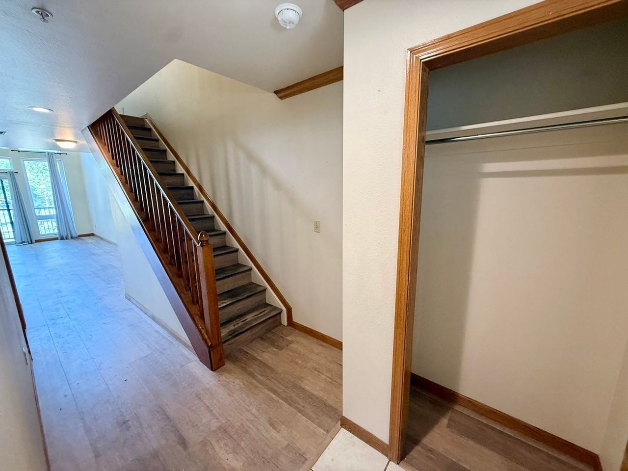 816 South College Avenue - Photo 2 of 40