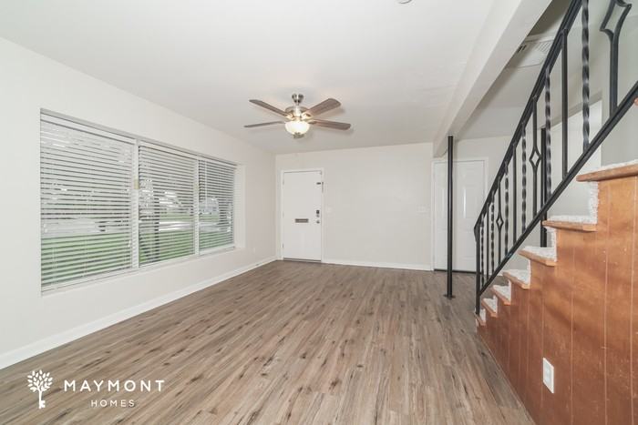 1231 Greenview Dr - Photo 6 of 16