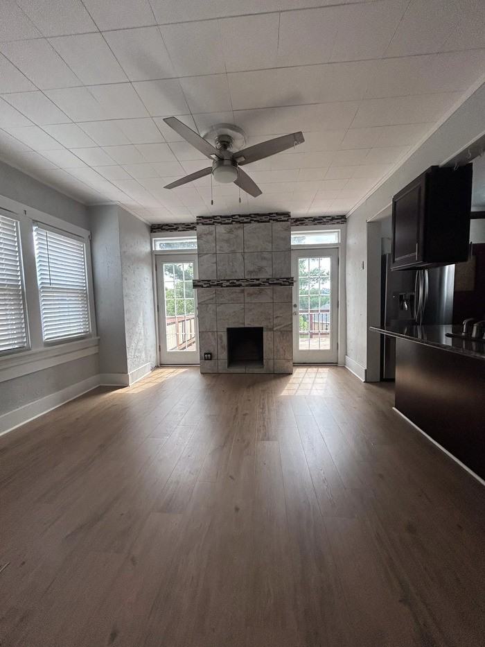 3306 Regan Ave - Photo 4 of 50