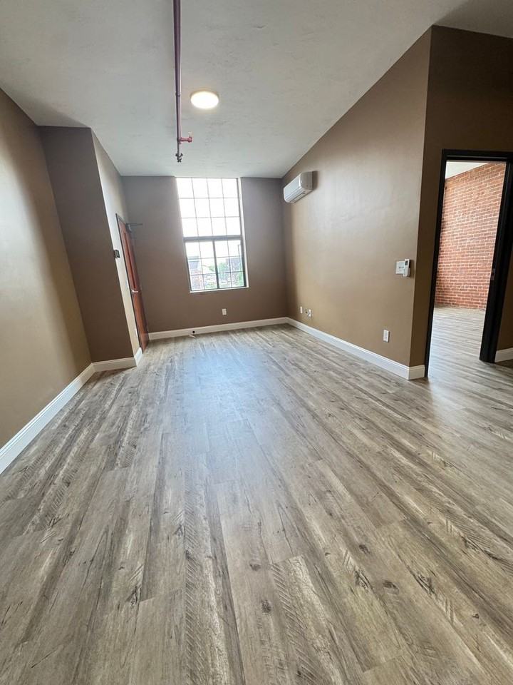 70 Webster St #207 - Photo 4 of 5