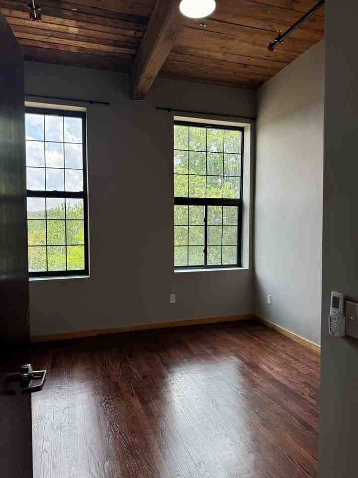 70 Webster St #302 - Photo 3 of 6