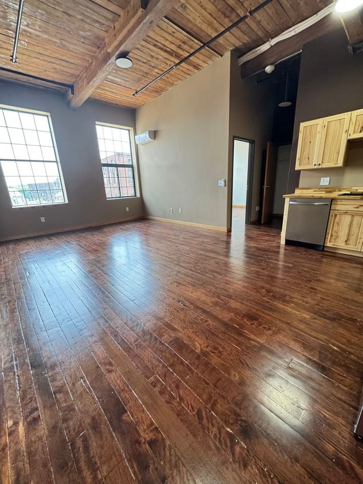 70 Webster St #305 - Photo 2 of 4