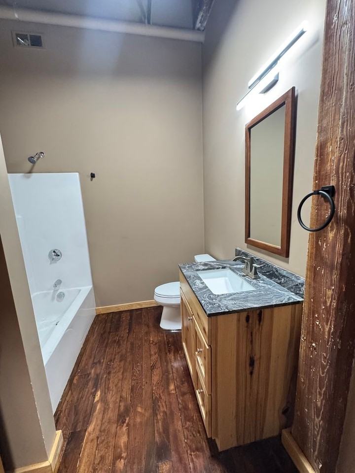 70 Webster St #305 - Photo 4 of 4