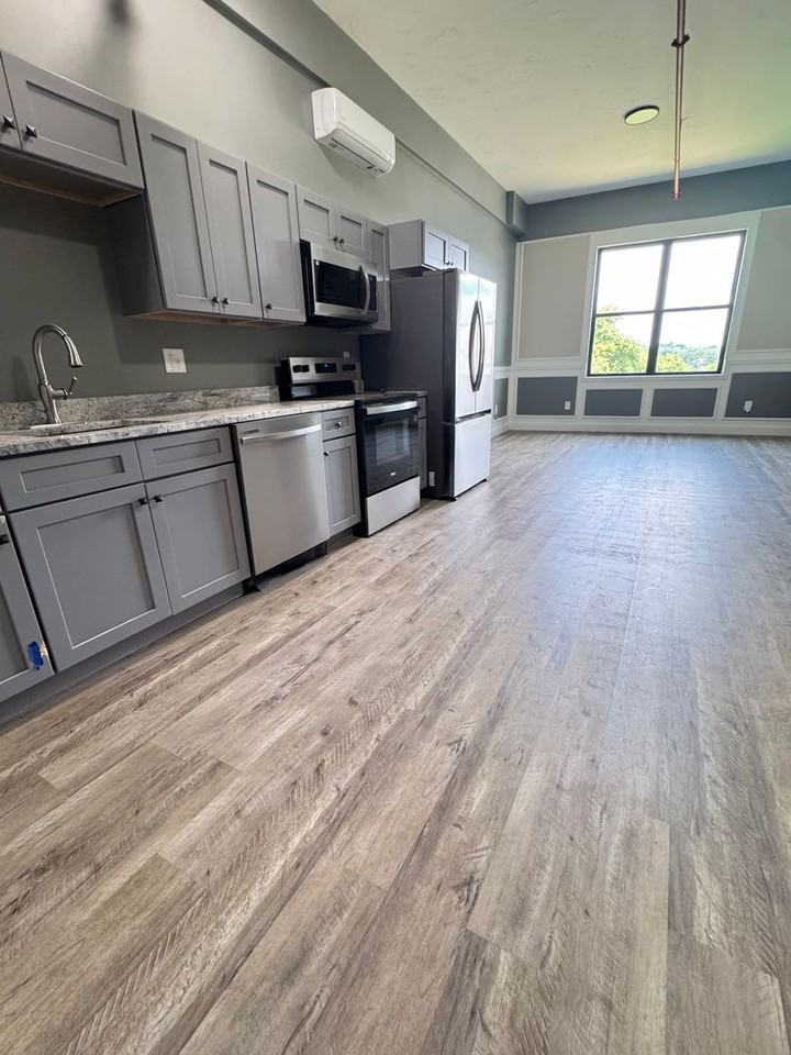 70 Webster St #309 - Photo 6 of 7