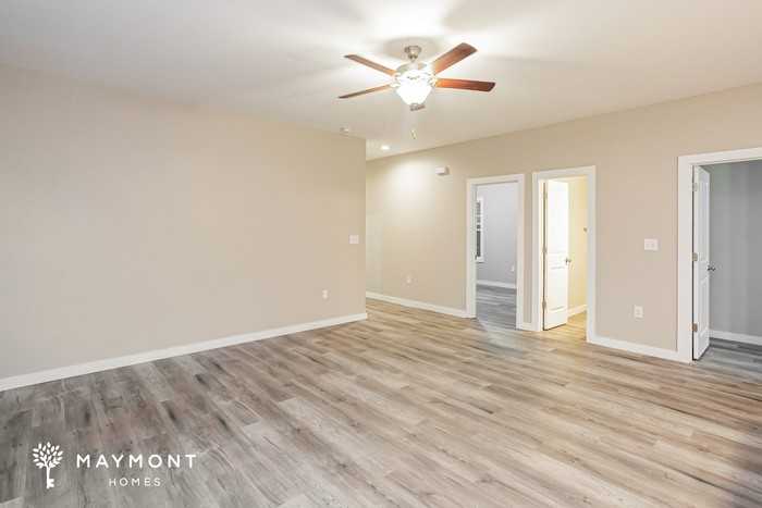 3017 Celia Ave - Photo 6 of 15