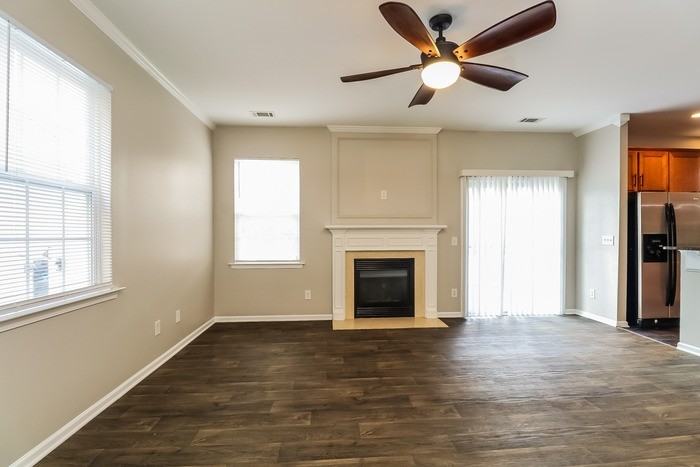 2436 Sonoma Valley Dr - Photo 4 of 11