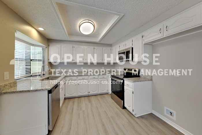 2104 Rose Cliff Ln - Photo 7 of 21