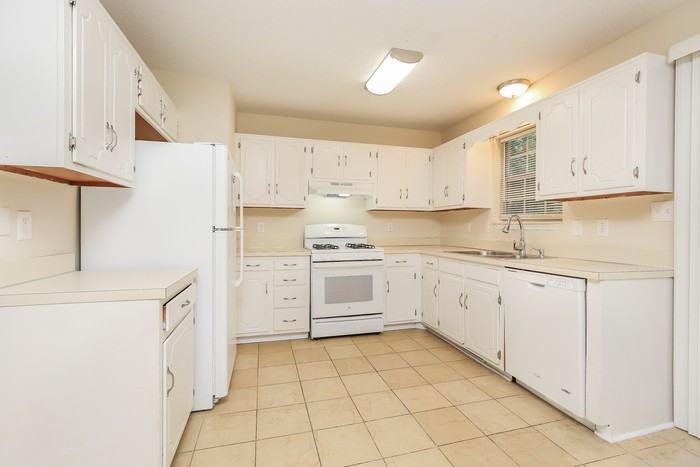 63 Grassmire Dr - Photo 5 of 10