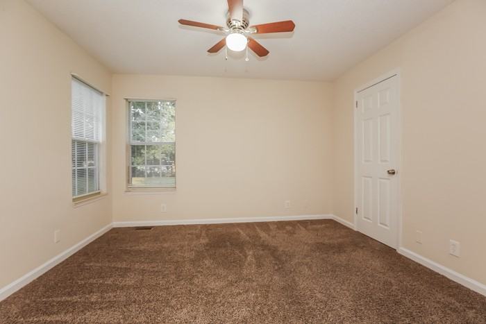 63 Grassmire Dr - Photo 6 of 10