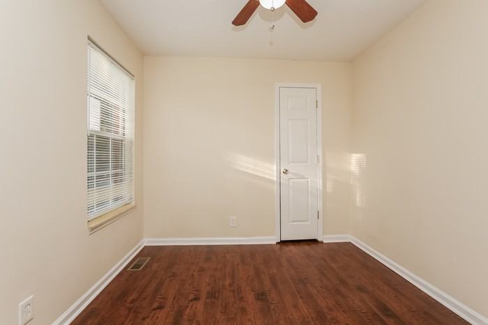 63 Grassmire Dr - Photo 7 of 10
