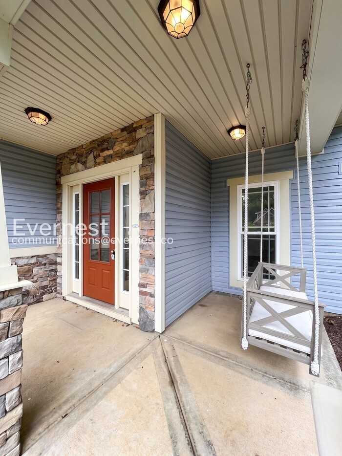 412 Drema Ct - Photo 4 of 31