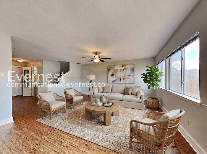 1043 Grassy View Dr - Photo 3 of 28
