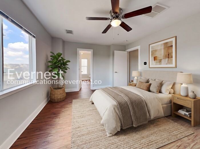 1043 Grassy View Dr - Photo 5 of 28