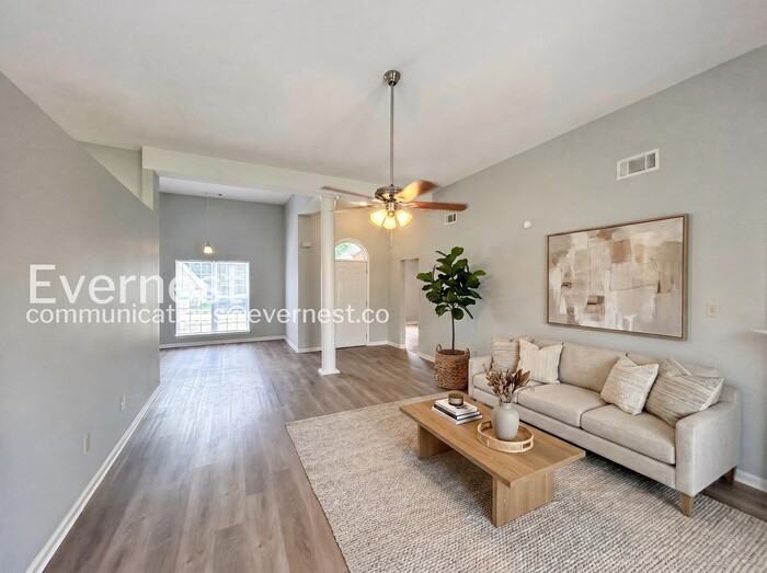 3821 Richbrook Dr - Photo 3 of 24