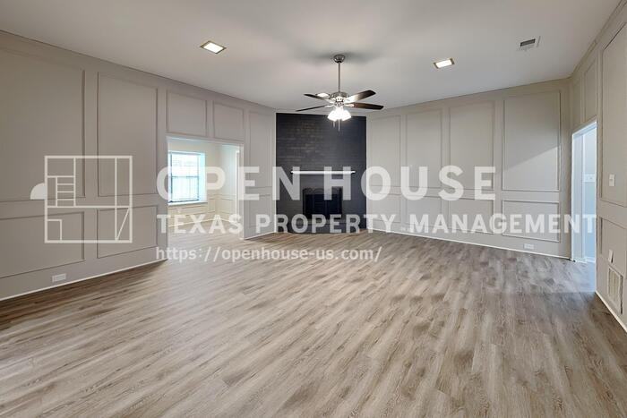 400 Kamber Ln - Photo 6 of 22