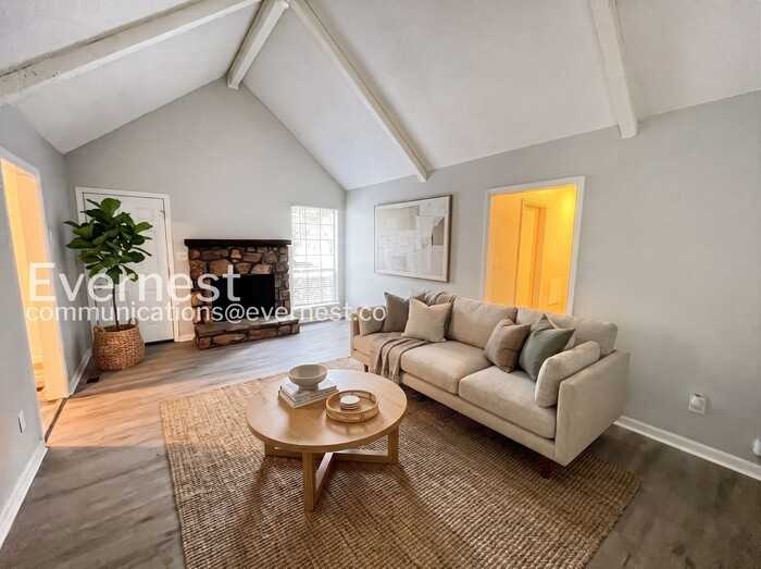 5328 Balboa Ave - Photo 2 of 24