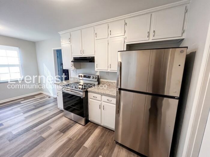5328 Balboa Ave - Photo 4 of 24
