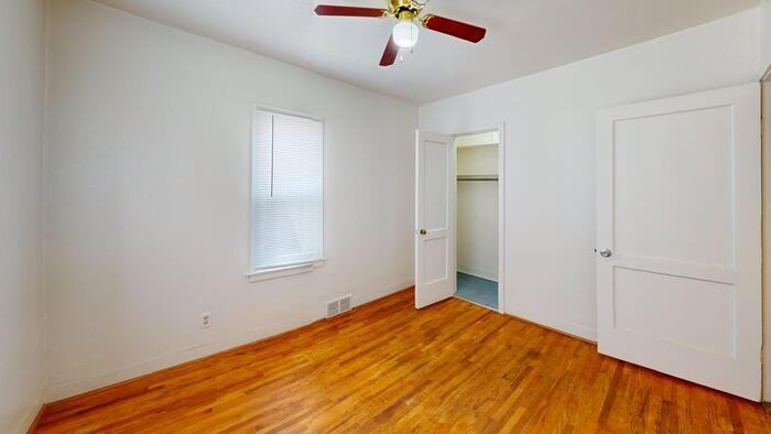216 Hill St - Photo 7 of 13