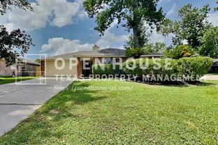2631 Sherwood Hollow Ln - Photo 1 of 1