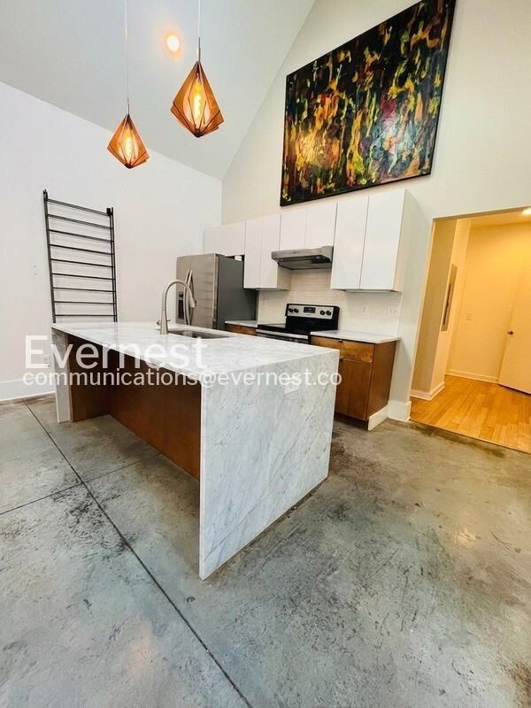 5210B Michigan Ave - Photo 6 of 28