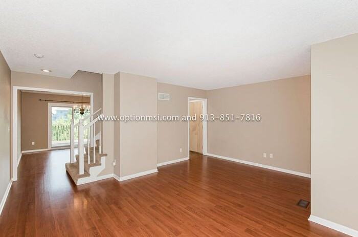 916 Nw 62nd Ter - Photo 5 of 30
