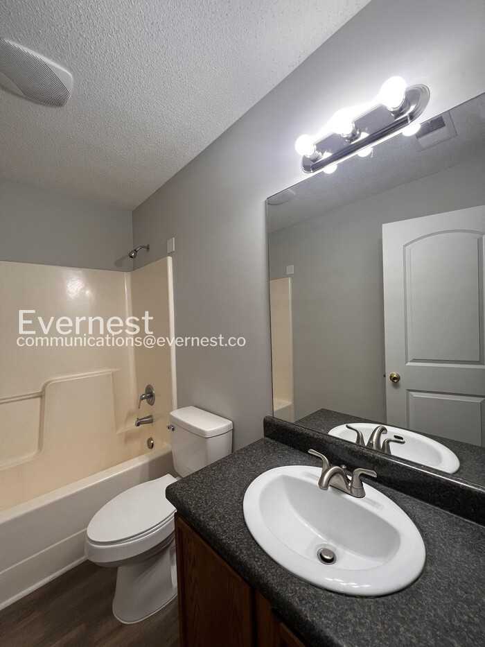 1274 Whitten Rd - Photo 6 of 14
