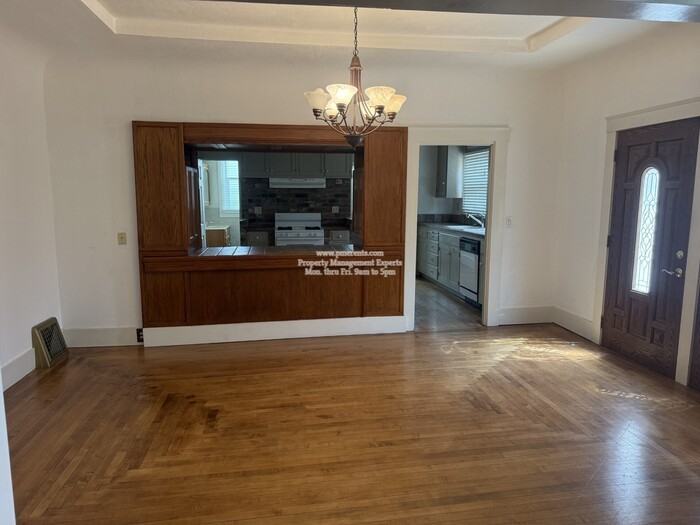 651 Bedford Rd - Photo 7 of 13