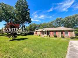 featured image of 837 Britton Ave