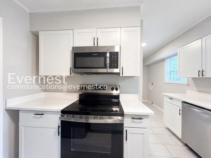1707 Cherry Rd - Photo 6 of 31