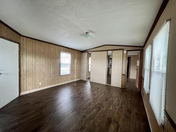 300 Ricks Road - Photo 5 of 21