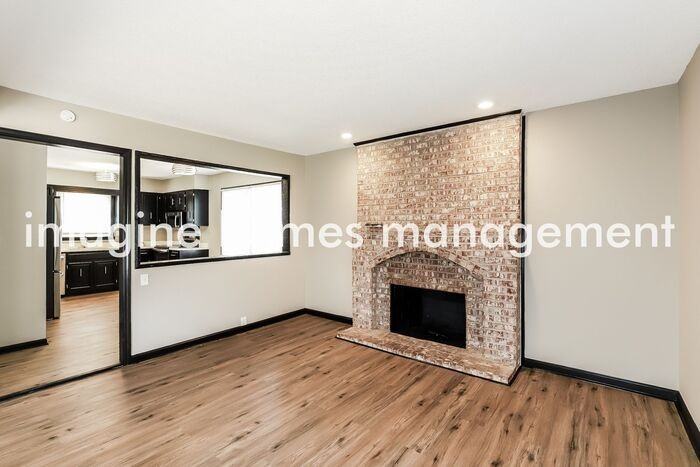 6115 N Monroe Ave - Photo 4 of 24