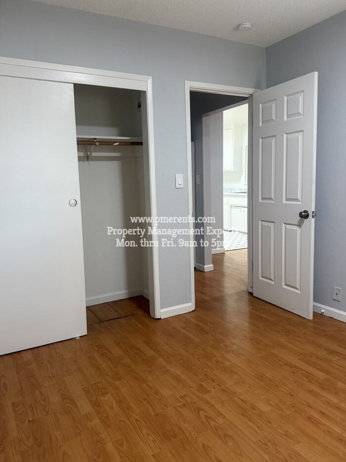1825 S California St - Photo 2 of 5