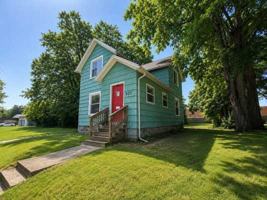 featured image of 421 E Crosstown Pkwy