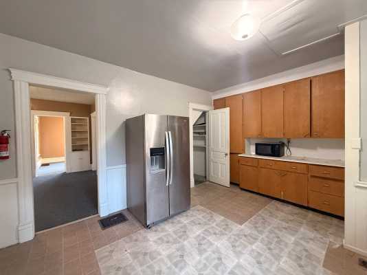 421 E Crosstown Pkwy - Photo 5 of 15