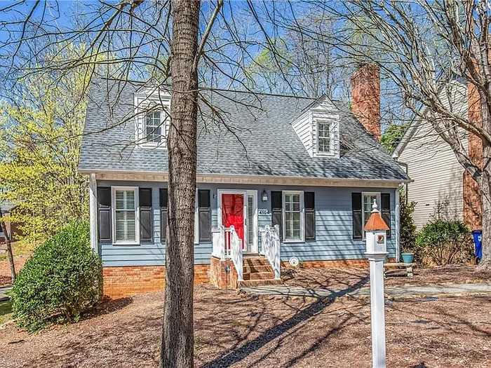 4104 Moss Brook Dr - Photo 2 of 30