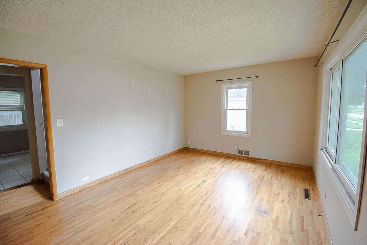 1438 15th Ave Nw - Photo 2 of 28