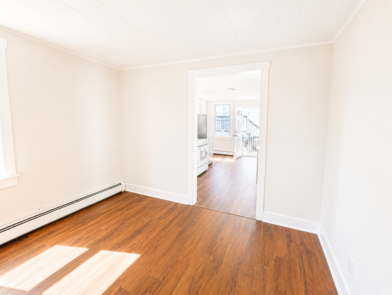320 Franklin Ave #2 - Photo 4 of 10