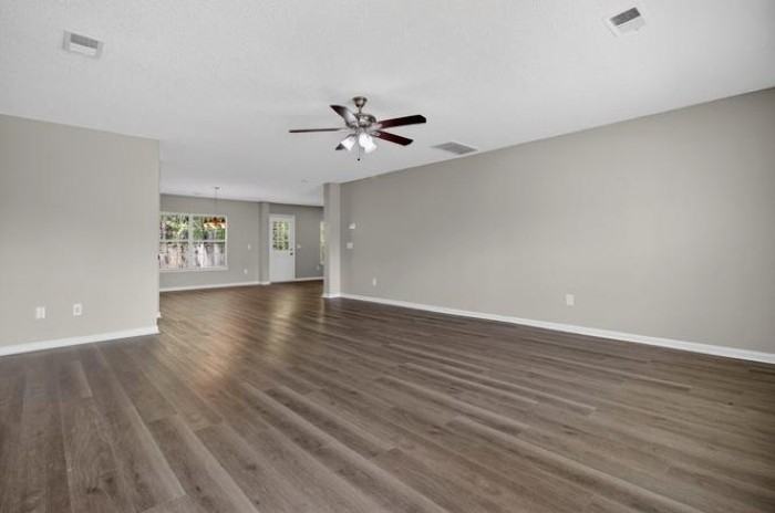1016 Deerberry Rd #NA - Photo 6 of 42