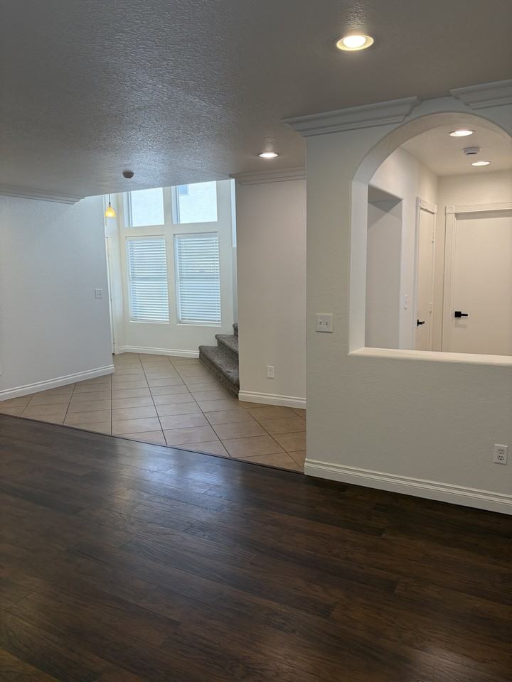 9149 Bucksprings Dr #NA - Photo 5 of 21