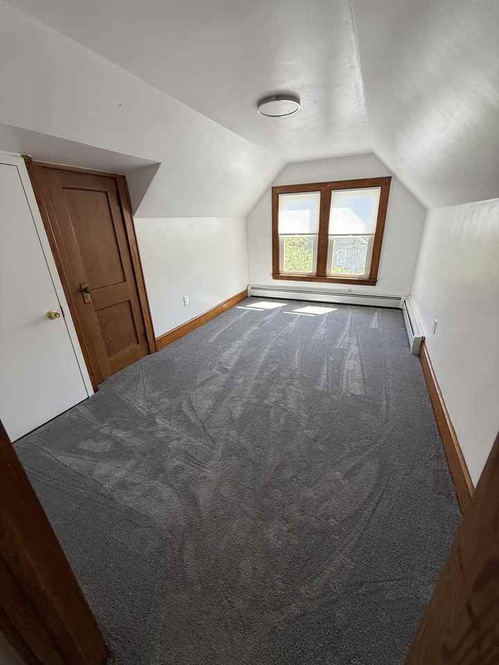 225 Pearl St #227B - Photo 4 of 11