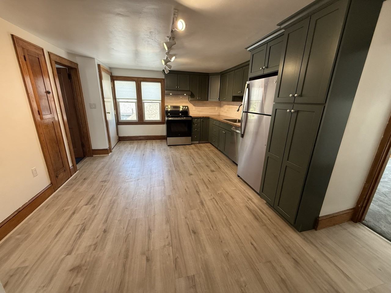 225 Pearl St #227B - Photo 5 of 11
