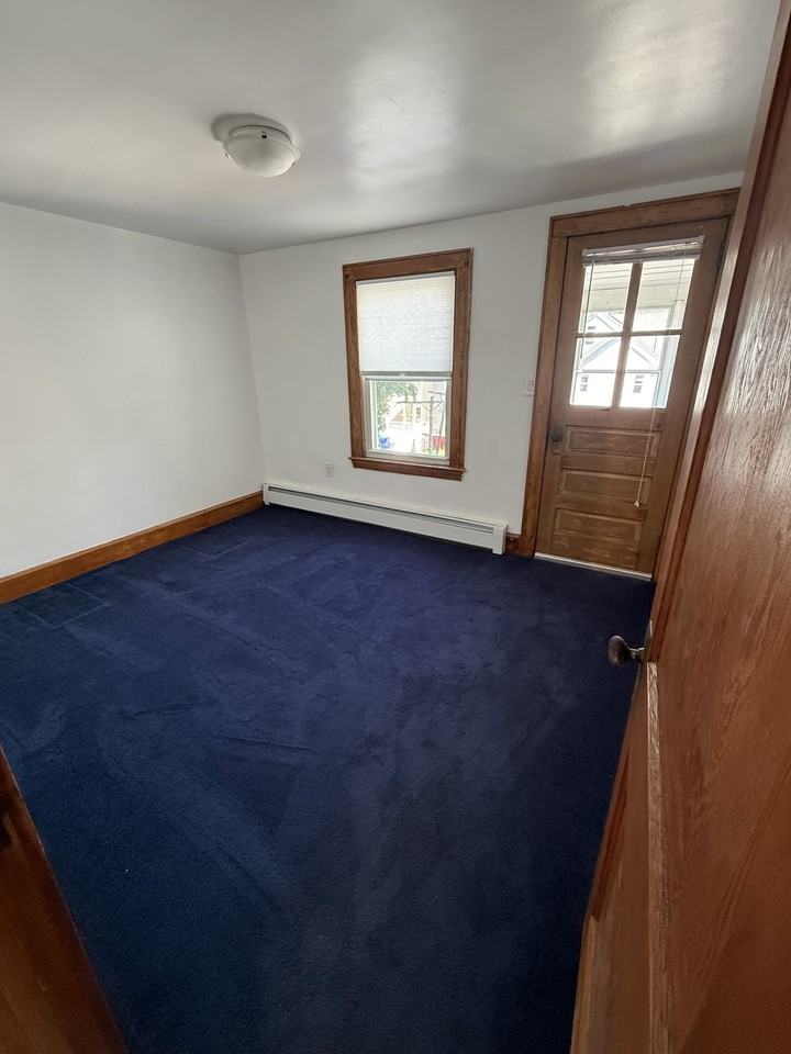 225 Pearl St #227B - Photo 6 of 11