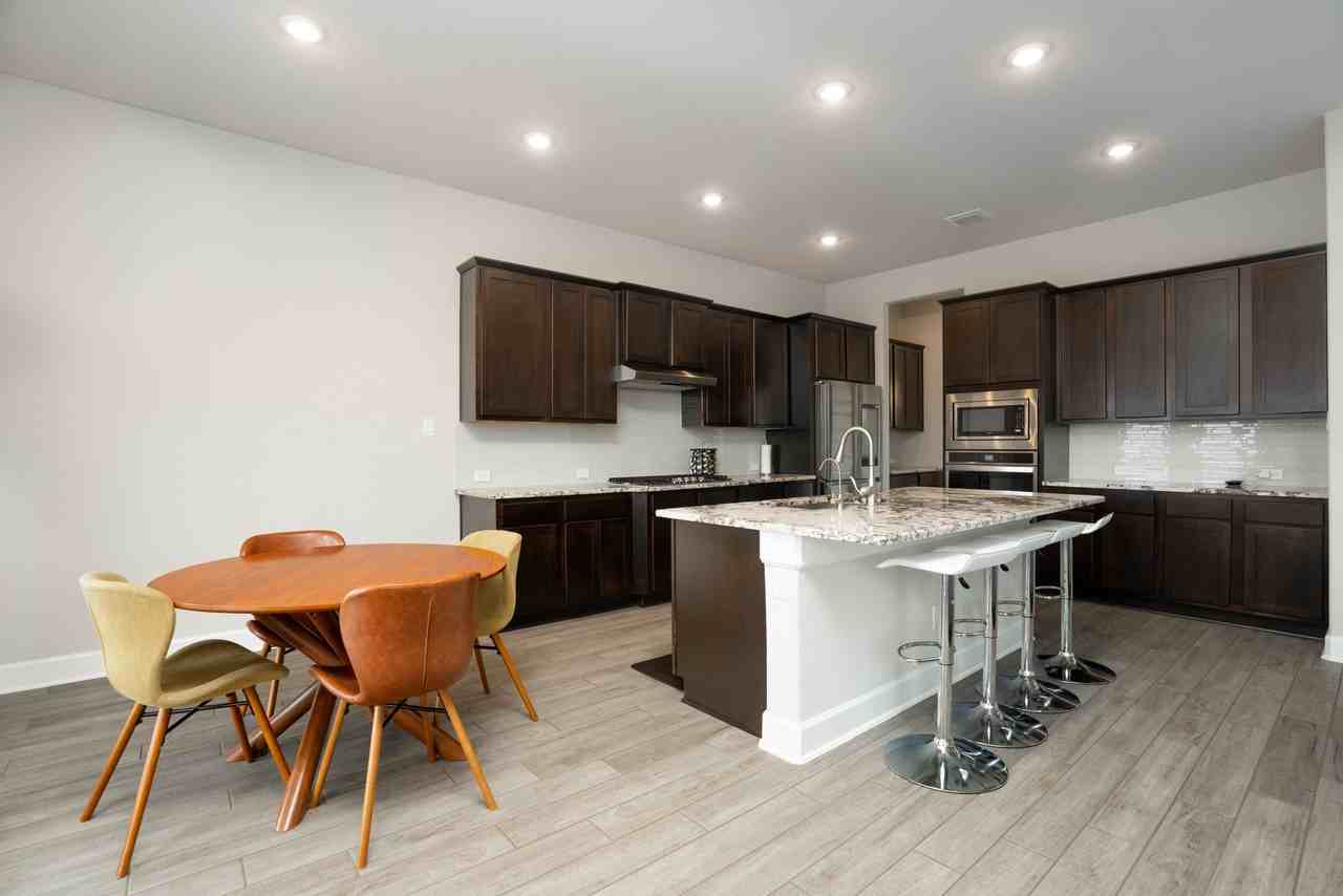 8426 Sierra Hermosa #NA - Photo 7 of 27