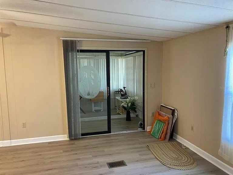 2824 Manatee Rd #NA - Photo 7 of 11