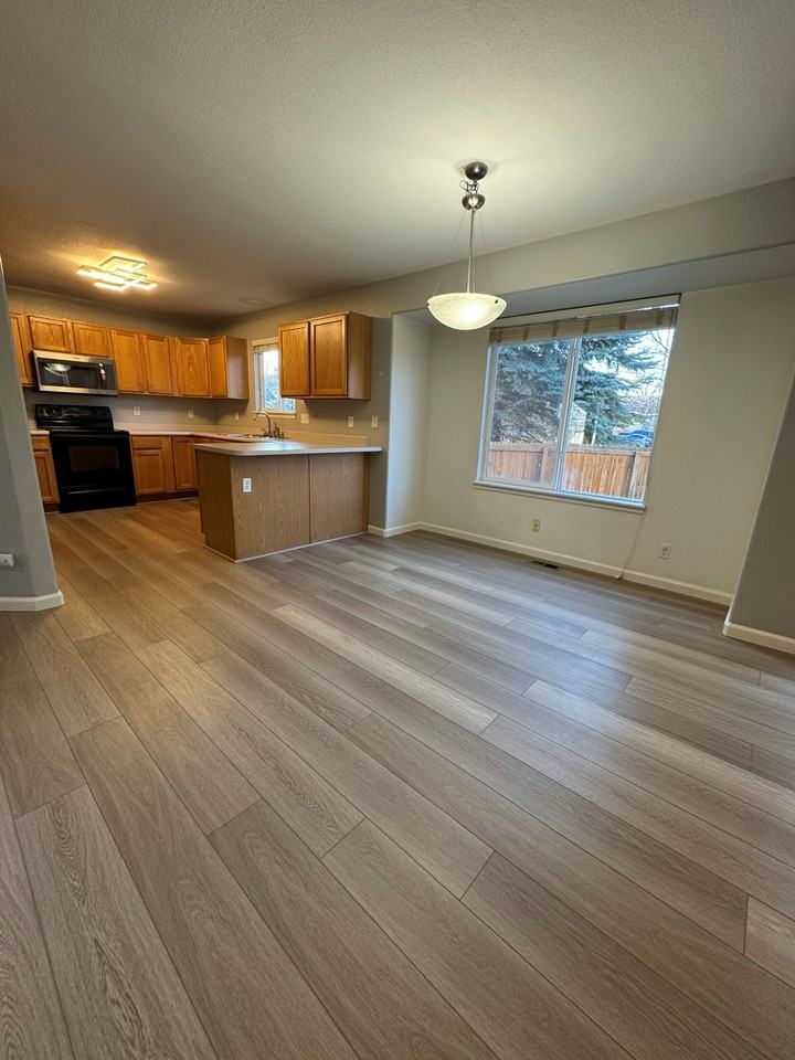 3255 E 105th Pl #NA - Photo 3 of 23