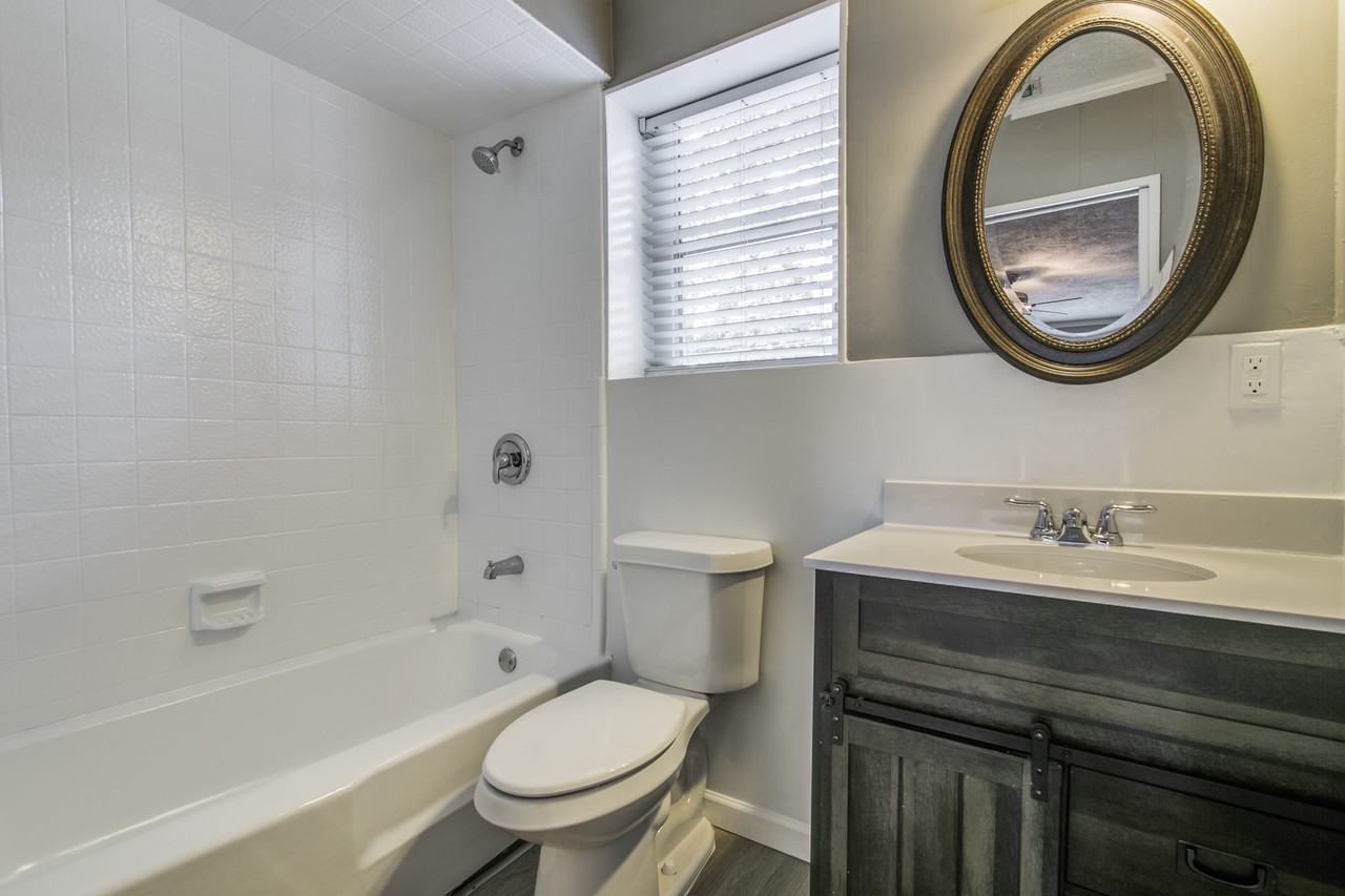 108 Glenn Ave #NA - Photo 4 of 11