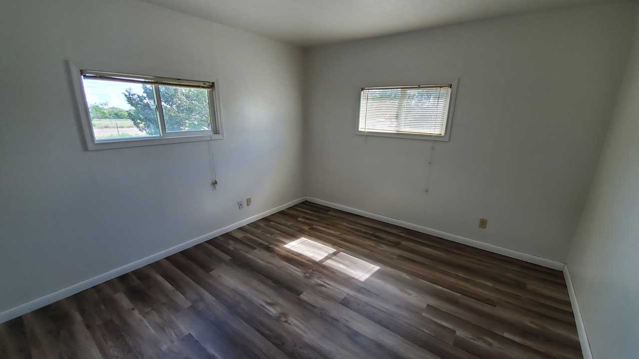 623 Aspen St #NA - Photo 5 of 10
